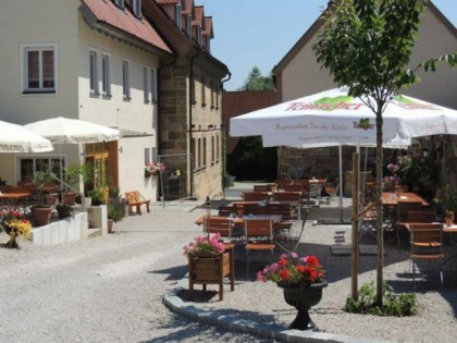 Фото: Gasthof &amp;quot;Zum gruenen Baum&amp;quot;